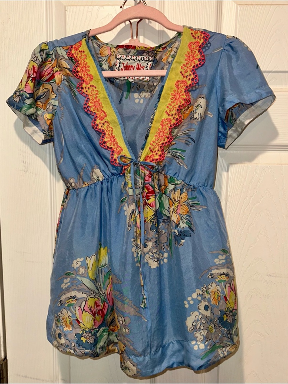 Darling floral Johnny Was Blue Floral V-Neck top Tunic XS Silk